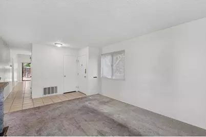 8187 La Riviera Drive, Sacramento, CA 95826 - Photo 7