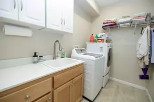 1521 Deborah Cir, Escalon, CA 95320 - Photo 23