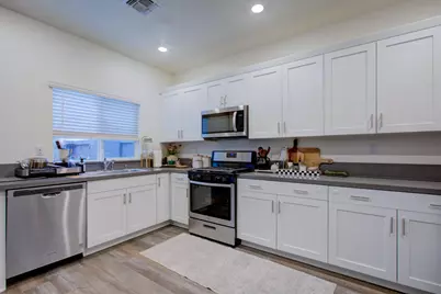 1479 Santini, Manteca, CA 95336 - Photo 13