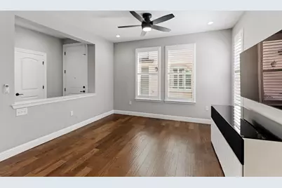 2500 Villa Terrace Lane, Sacramento, CA 95825 - Photo 13