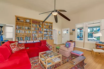 328 W 21st Street, Merced, CA 95340 - Photo 9