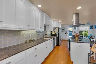 328 W 21st St, Merced, CA 95340 - Photo 31