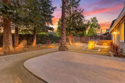 8509 Twin Trails Drive, Antelope, CA 95843 - Photo 5