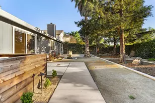 8509 Twin Trails Dr, Antelope, CA 95843 - Photo 35