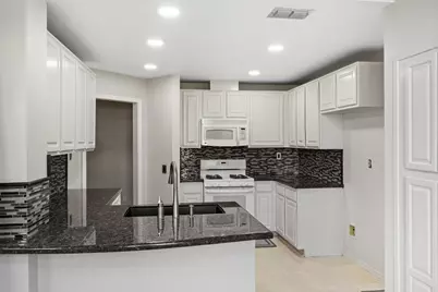 8509 Twin Trails Drive, Antelope, CA 95843 - Photo 11