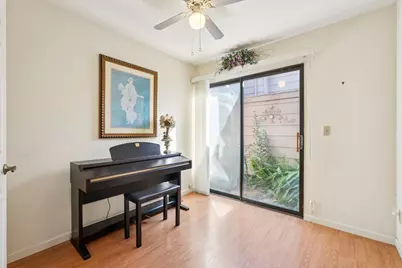 8137 Rose Vine Lane, Fair Oaks, CA 95628 - Photo 17