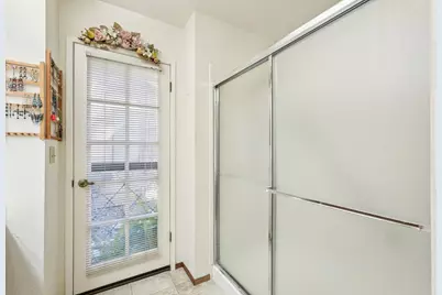 8137 Rose Vine Lane, Fair Oaks, CA 95628 - Photo 23