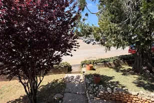 33 Kneeland St, Colfax, CA 95713 - Photo 3