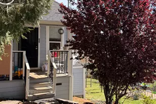 33 Kneeland St, Colfax, CA 95713 - Photo 1