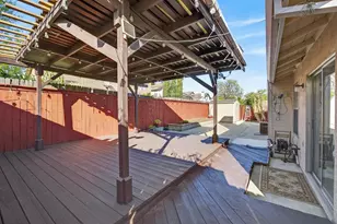 9067 La Maison Cir, Sacramento, CA 95829 - Photo 19