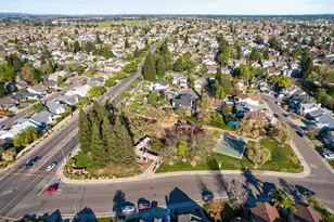 9067 La Maison Cir, Sacramento, CA 95829 - Photo 27