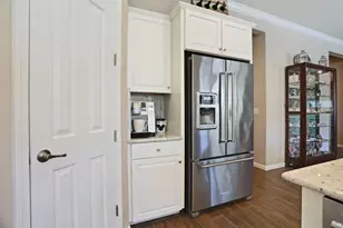 1544 Chestnut Hill Dr, Manteca, CA 95336 - Photo 17