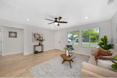 830 Fairway Drive, West Sacramento, CA 95605 - Photo 5