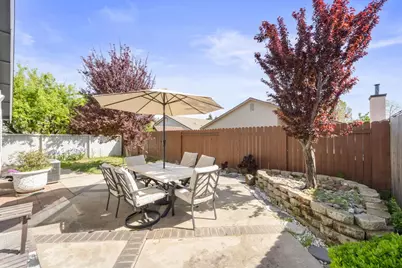 4809 Winter Oak Way, Antelope, CA 95843 - Photo 37