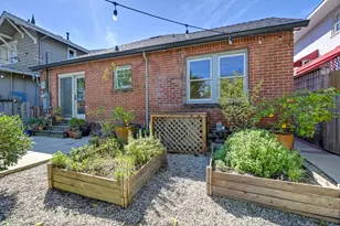 2957 23rd St, Sacramento, CA 95818 - Photo 33