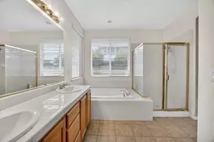 8328 Cantwell Dr, Elk Grove, CA 95624 - Photo 35