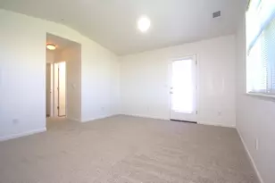 2261 Mogan Ave, Sacramento, CA 95838 - Photo 17