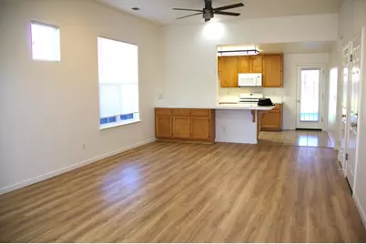 2261 Mogan Avenue, Sacramento, CA 95838 - Photo 5