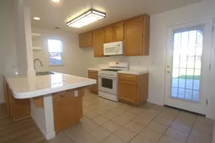 2261 Mogan Ave, Sacramento, CA 95838 - Photo 11