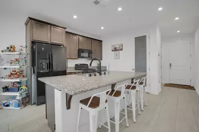 15532 Warbler Place, Lathrop, CA 95330 - Photo 9