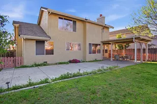 2025 Stoneglen Dr, Newman, CA 95360 - Photo 29