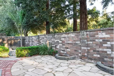 8949 Laguna Place Way, Elk Grove, CA 95758 - Photo 41