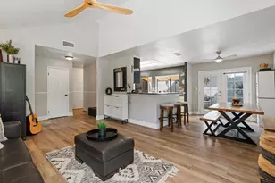 3175 Swallows Nest Dr, Sacramento, CA 95833 - Photo 5