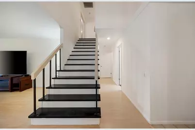 11305 Sutters Mill Circle, Gold River, CA 95670 - Photo 19