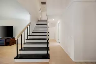 11305 Sutters Mill Cir, Gold River, CA 95670 - Photo 19