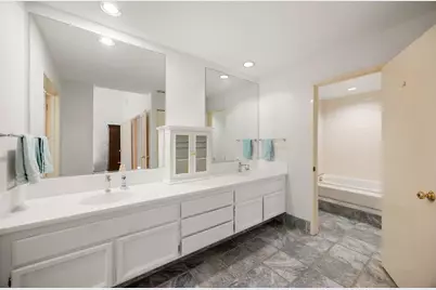 11305 Sutters Mill Circle, Gold River, CA 95670 - Photo 29