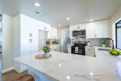 6211 14th Street, Sacramento, CA 95831 - Photo 13