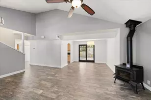 918 Woodpecker Ct, Placerville, CA 95667 - Photo 9