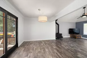 918 Woodpecker Ct, Placerville, CA 95667 - Photo 13