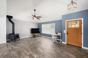 918 Woodpecker Ct, Placerville, CA 95667 - Photo 11