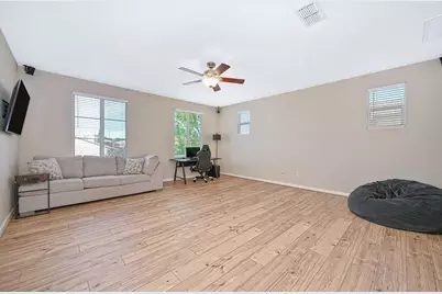 8385 Horncastle Avenue, Roseville, CA 95747 - Photo 19