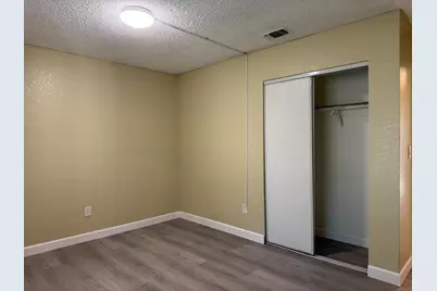 7304 Fletcher Farm Drive, Sacramento, CA 95828 - Photo 9