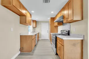 7304 Fletcher Farm Dr, Sacramento, CA 95828 - Photo 11