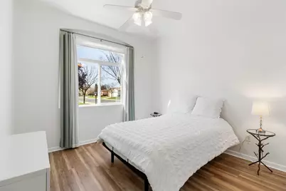 9501 Misty Cove Lane, Elk Grove, CA 95758 - Photo 37