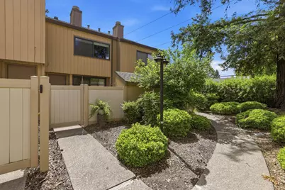 516 Woodside Oaks #3, Sacramento, CA 95825 - Photo 9