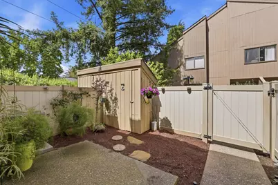 516 Woodside Oaks #3, Sacramento, CA 95825 - Photo 11