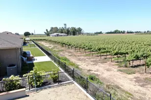 9467 E Jahant Rd, Acampo, CA 95220 - Photo 25