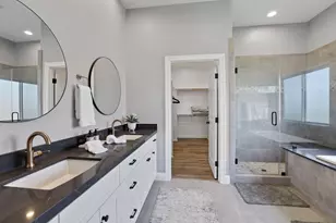9467 E Jahant Rd, Acampo, CA 95220 - Photo 15