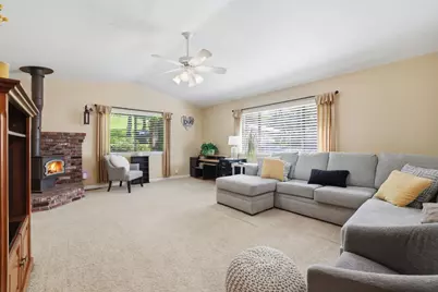 6637 Baralee Lane, Placerville, CA 95667 - Photo 13