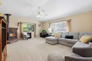 6637 Baralee Ln, Placerville, CA 95667 - Photo 13