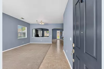 9341 Pascal Way, Elk Grove, CA 95624 - Photo 5