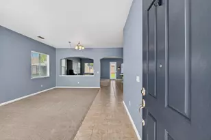 9341 Pascal Way, Elk Grove, CA 95624 - Photo 5