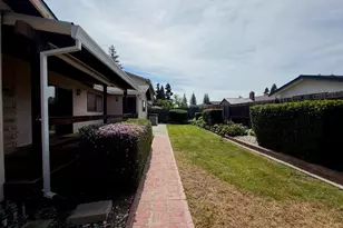 7040 Waterview Way, Sacramento, CA 95831 - Photo 37