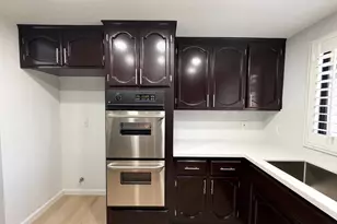 7040 Waterview Way, Sacramento, CA 95831 - Photo 11