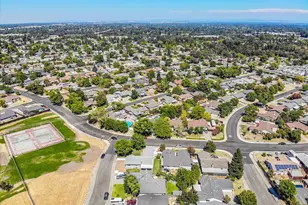 5851 Shenandoah Dr, Sacramento, CA 95841 - Photo 25