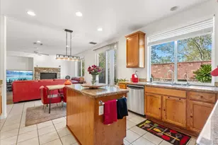 11855 Larisa Way, Rancho Cordova, CA 95742 - Photo 9